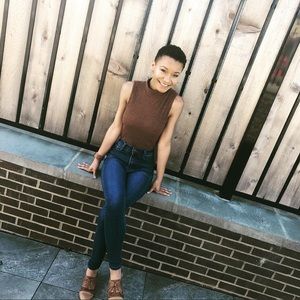 Meet your Posher, Racquel